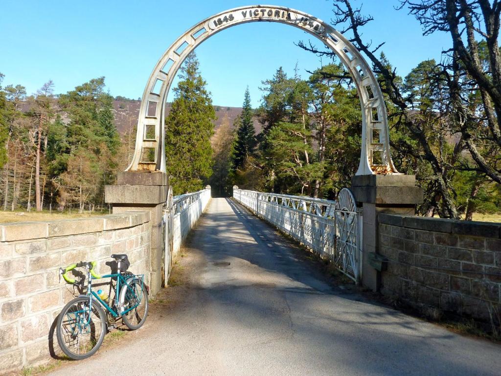 Braemar Youth Hostel Exterior photo