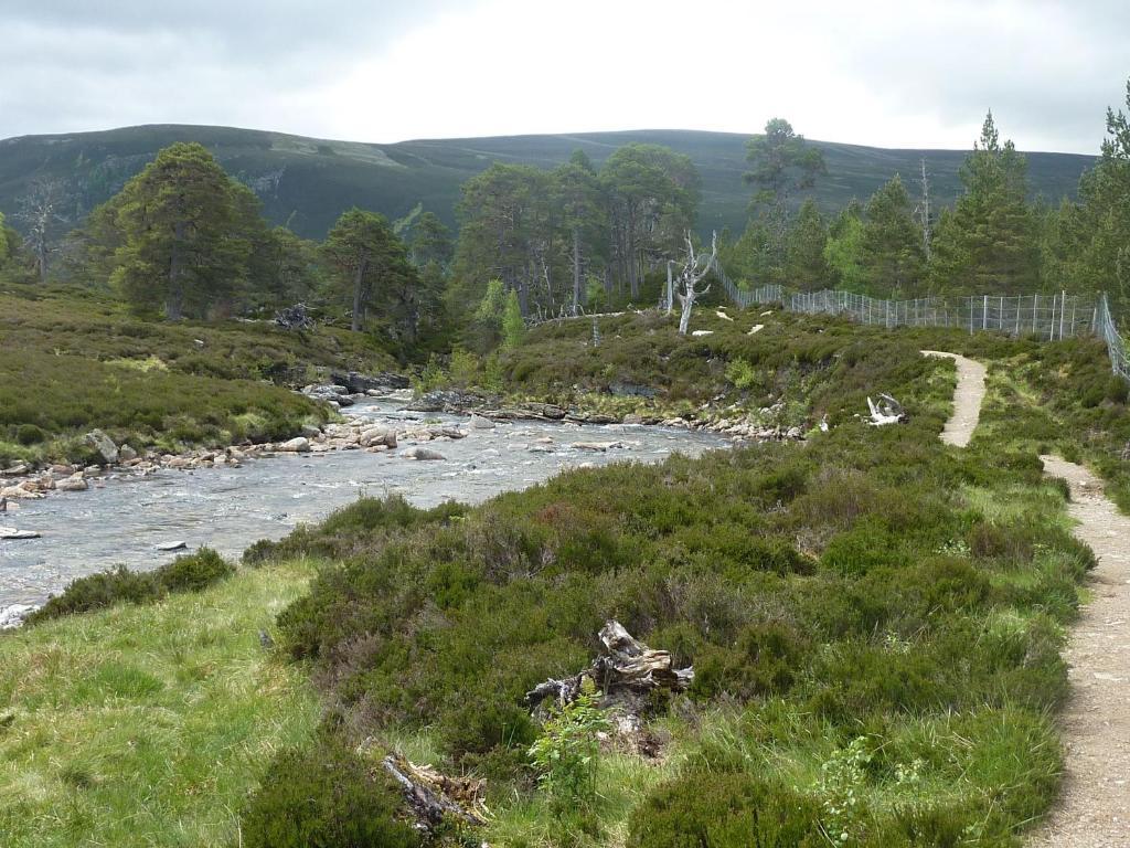 Braemar Youth Hostel Exterior photo